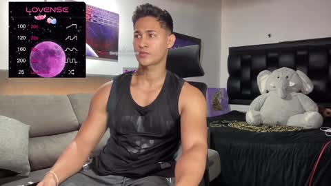 Snapshot of benjamincooperk1 chatting on March 2025 12:42:02 AM benjamincooperk online show from March 2025 12:42:02 AM