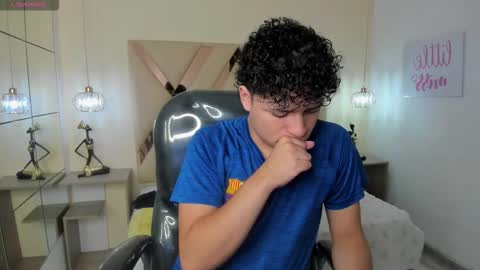 BENJAMIN online show from October 2025 07:55:01 PM