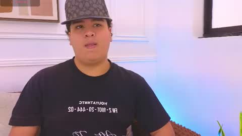 bennett_alejoo online show from June 2026 06:39:02 PM
