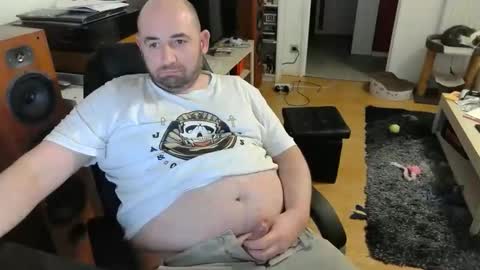 Snapshot of bennn54 chatting on February 2025 07:02:02 PM Ben online show from February 2025 07:02:02 PM