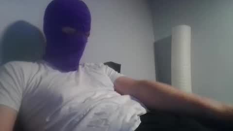 bennybueno online show from May 2026 04:32:02 AM
