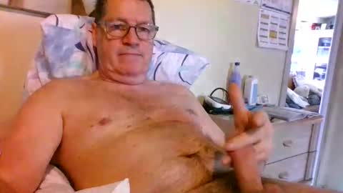 bennybutterfly007 online show from March 2026 10:43:01 AM