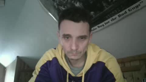 Snapshot of bennymn chatting on February 2025 11:03:02 PM benny and innocentvixon online show from February 2025 11:03:02 PM