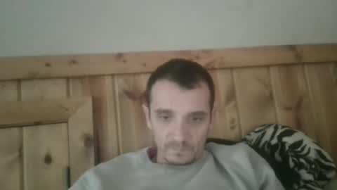 Snapshot of bennymn chatting on December 2025 08:04:02 PM benny and innocentvixon online show from December 2025 08:04:02 PM