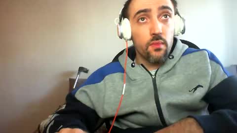 bentish online show from December 2024 12:38:01 PM