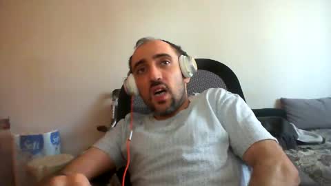 bentish online show from December 2024 11:27:01 AM