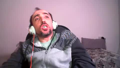 bentish online show from December 2024 04:47:01 PM