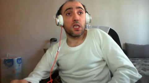 bentish online show from December 2024 08:30:02 AM