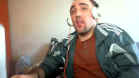 bentish online show from December 2024 11:29:01 AM