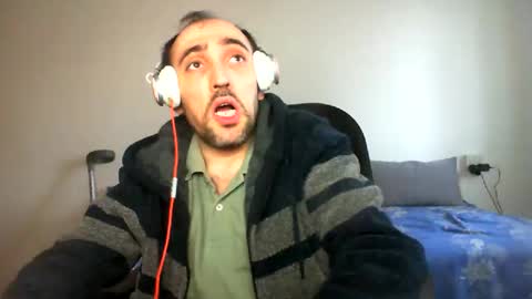 bentish online show from February 2025 02:46:01 PM