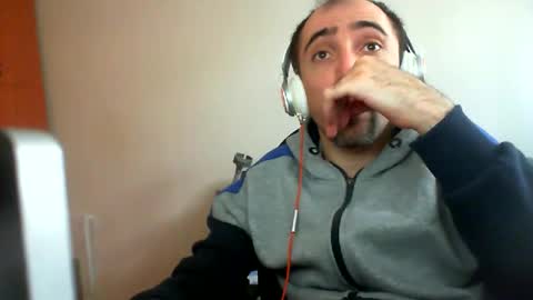 bentish online show from February 2025 10:40:02 AM