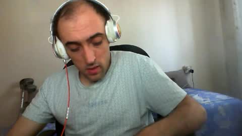 bentish online show from September 2025 09:00:02 AM