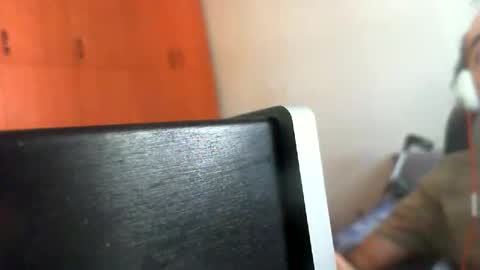 bentish online show from October 2025 07:29:01 AM