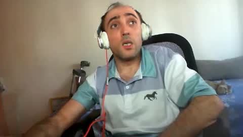 bentish online show from November 2025 12:07:01 PM