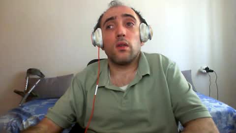 Snapshot of bentish chatting on April 2026 08:45:01 AM bentish online show from April 2026 08:45:01 AM