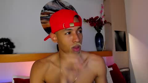 bento_fox online show from September 2025 02:33:01 AM