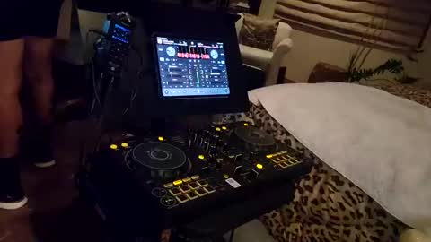 Snapshot of bentpilot chatting on November 2025 12:49:02 PM bentpilot online show from November 2025 12:49:02 PM