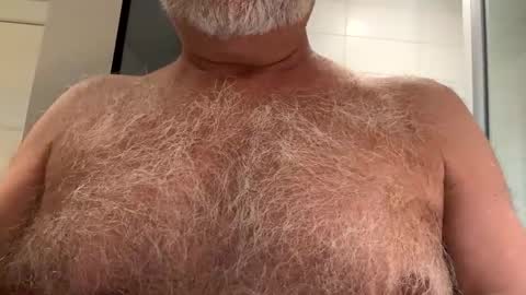 benz10001 online show from November 2025 12:32:02 AM