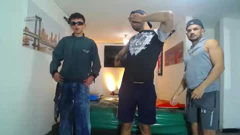 benz boys online show from January 2026 12:32:02 PM