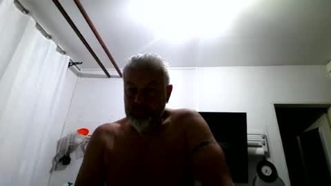Martin online show from August 2026 03:32:02 AM
