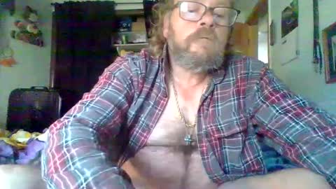 Snapshot of bergeeric1970 chatting on September 2025 09:03:02 PM bergeeric1970 online show from September 2025 09:03:02 PM