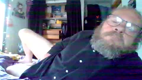bergeeric1970 online show from May 2026 07:10:01 PM