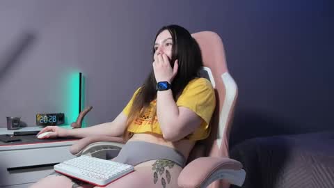 Snapshot of beriesniks chatting on February 2025 01:27:01 PM BeriesNiks online show from February 2025 01:27:01 PM