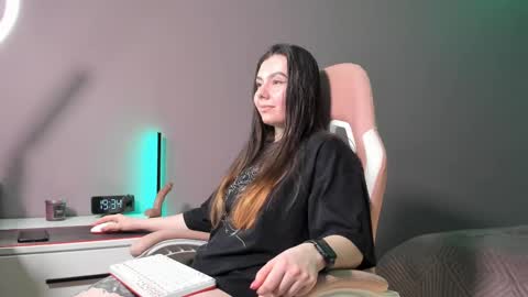 Snapshot of beriesniks chatting on March 2025 12:34:01 PM BeriesNiks online show from March 2025 12:34:01 PM