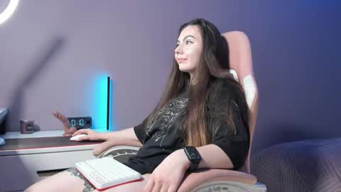 Snapshot of beriesniks chatting on October 2025 05:09:01 PM BeriesNiks online show from October 2025 05:09:01 PM