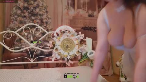 Snapshot of berkova_le chatting on December 2025 12:08:01 AM Berkova L online show from December 2025 12:08:01 AM