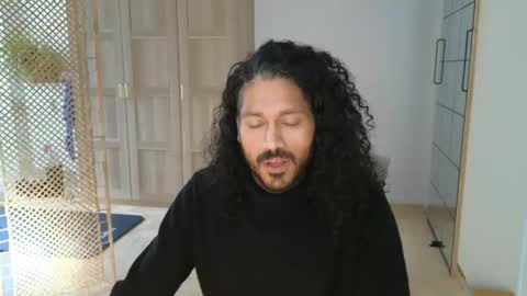 Snapshot of berlinz900 chatting on October 2025 08:37:01 AM berlinz900 online show from October 2025 08:37:01 AM