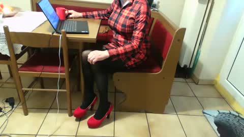 Bernadetanylon online show from March 2026 06:07:02 AM