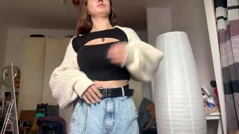 Jeny online show from February 2026 10:29:01 AM