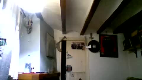 Snapshot of bernichaos77 chatting on November 2025 02:02:02 AM bernichaos77 online show from November 2025 02:02:02 AM