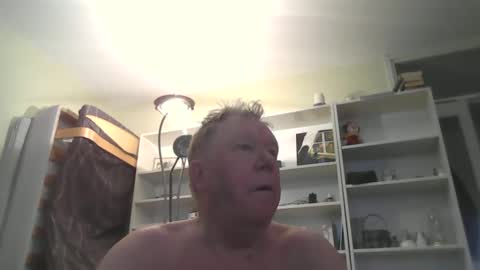 Snapshot of berra3232 chatting on February 2025 02:53:01 PM berra online show from February 2025 02:53:01 PM