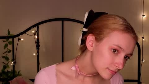 Hi Im NikaComing back online on Monday 3 online show from May 2026 11:50:01 AM