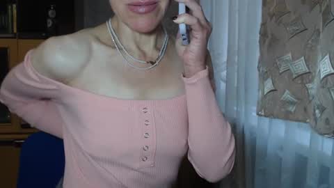 Snapshot of berry2024 chatting on December 2024 09:07:02 AM berry2024 online show from December 2024 09:07:02 AM
