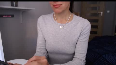 berry2024 online show from October 2025 06:01:01 AM