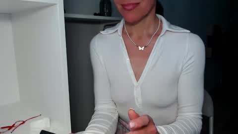 berry2024 online show from May 2026 05:59:02 AM