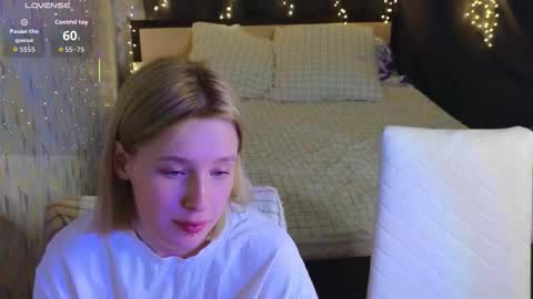 Snapshot of berry_assortment chatting on March 2026 05:07:02 PM Your sweet Tara and Eva online show from March 2026 05:07:02 PM