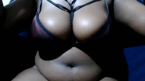 berrycany online show from July 2026 04:42:01 AM