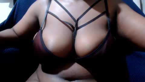 berrycany online show from July 2026 09:04:02 AM