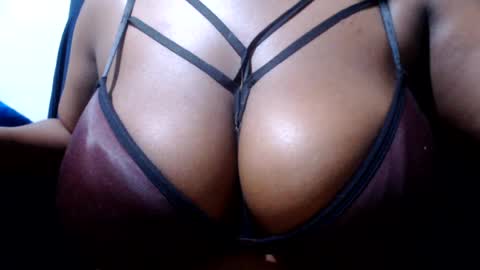 berrycany online show from July 2026 06:28:01 AM