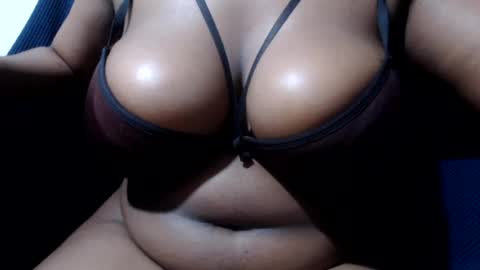 berrycany online show from July 2026 05:16:02 AM