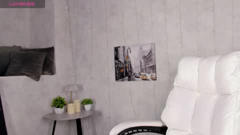 Snapshot of berta_kelly chatting on November 2025 12:33:01 AM Berta online show from November 2025 12:33:01 AM