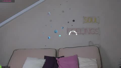 Berta  online show from May 2026 01:00:01 AM