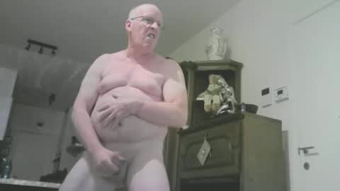 bertr54 online show from March 2026 07:16:02 PM