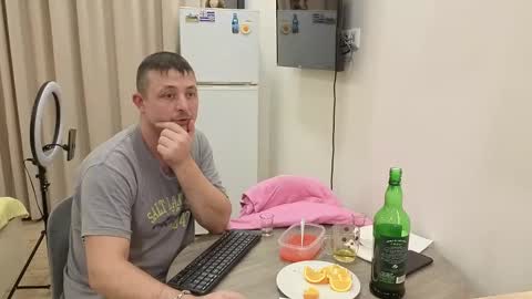 Snapshot of best_ass2000 chatting on March 2026 09:21:01 PM best_ass2000 online show from March 2026 09:21:01 PM