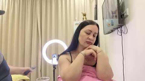 Snapshot of best_ass2000 chatting on March 2026 06:14:01 PM best_ass2000 online show from March 2026 06:14:01 PM