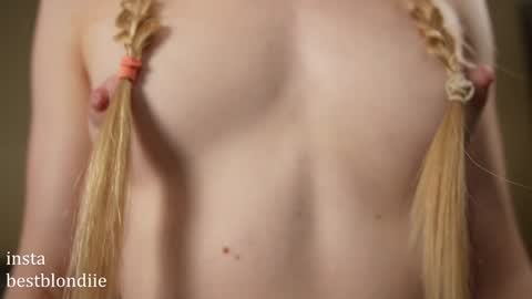 Chloe Next stream on Friday online show from December 2024 08:38:01 PM